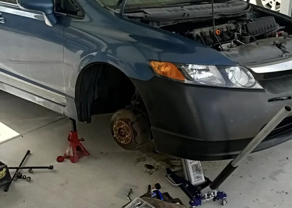 The Importance of Timely Brake Jobs and the Benefits of Using a Mobile Mechanic in Houston, TX